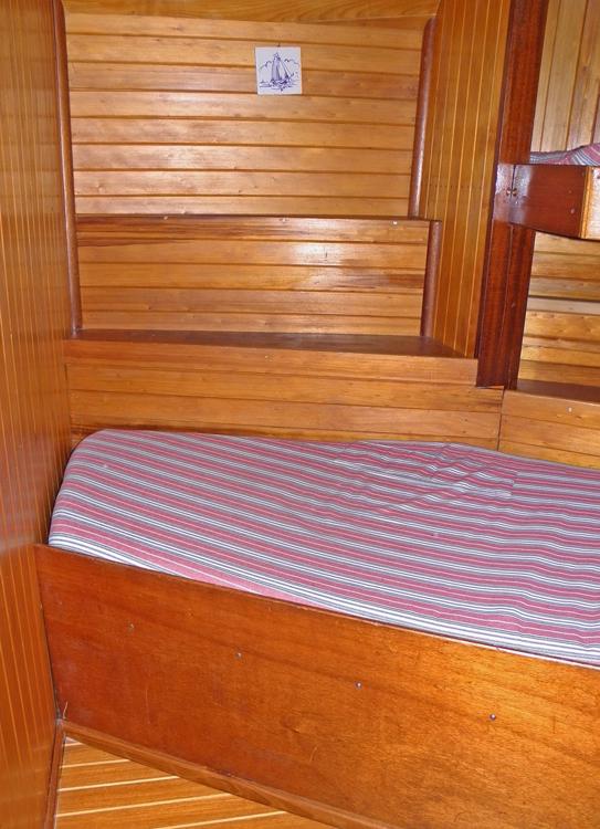 Fore ship, Accommodation